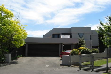 Photo of property in 27 Huntingdon Place, Avonhead, Christchurch, 8042