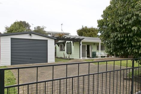 Photo of property in 1/6 Kereru Street, Two Mile Bay, Taupo, 3330