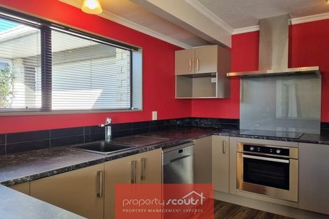 Photo of property in 113 Tukapa Street, Westown, New Plymouth, 4310