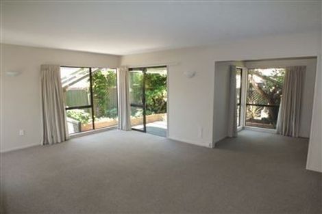 Photo of property in 1/318 Withells Road, Avonhead, Christchurch, 8042