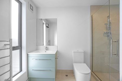 Photo of property in 2/19 Courtenay Street, St Albans, Christchurch, 8014