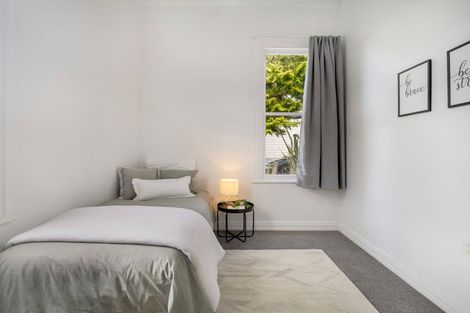 Photo of property in 21 Portal Street, Durie Hill, Whanganui, 4500