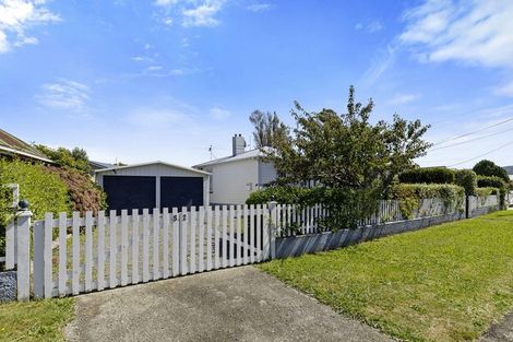Photo of property in 52 York Street, Moera, Lower Hutt, 5010