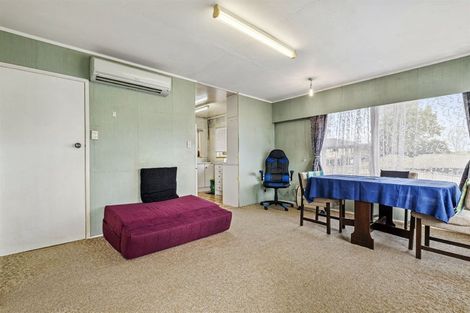 Photo of property in 1/22 Gladys Avenue, Glenfield, Auckland, 0629