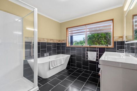 Photo of property in 373 Cambridge Road, Tauriko, Tauranga, 3110
