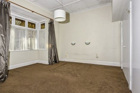 Photo of property in 43 Woodglen Road, Glen Eden, Auckland, 0602