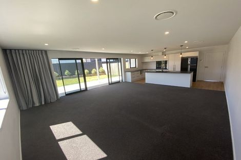 Photo of property in 35 Silver Street, Lower Shotover, Queenstown, 9304