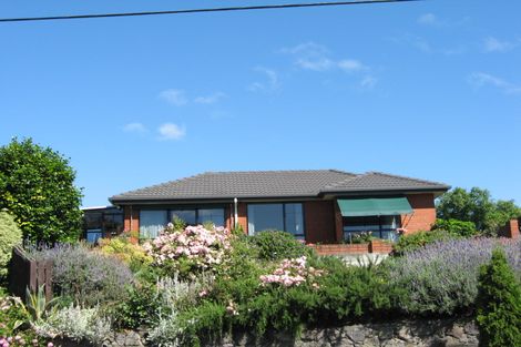 Photo of property in 1/241 Fifield Terrace, Opawa, Christchurch, 8023