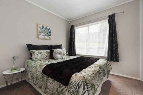 Photo of property in 3 Bernina Place, Weymouth, Auckland, 2103