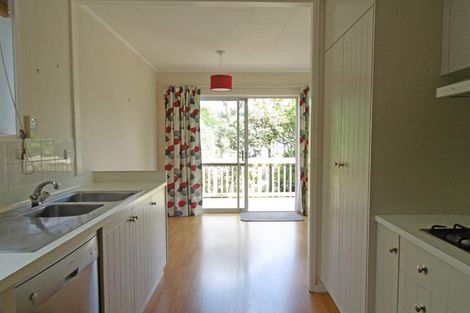 Photo of property in 2/65 Alexander Avenue, Torbay, Auckland, 0630