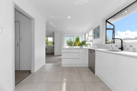 Photo of property in 23 Mandarin Place, Half Moon Bay, Auckland, 2012