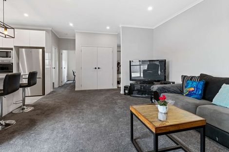 Photo of property in 291 Victoria Street West, Pukekohe, 2120