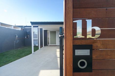 Photo of property in 1b Hereford Street, West End, Palmerston North, 4410