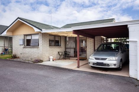 Photo of property in 6b Hori Street, Vogeltown, New Plymouth, 4310