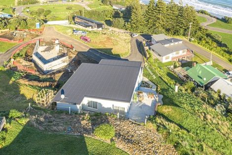Photo of property in 11 Sunset Parade, Kai Iwi, Wanganui, 4574