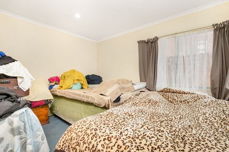 Photo of property in 4 Senator Drive, Manurewa, Auckland, 2105