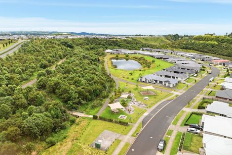 Photo of property in 86 Pakanga Grove, Pyes Pa, Tauranga, 3112