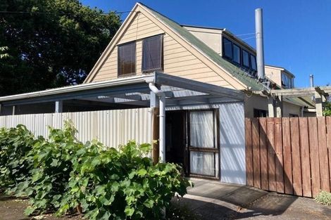 Photo of property in 1/66 Robinson Avenue, Holdens Bay, Rotorua, 3010