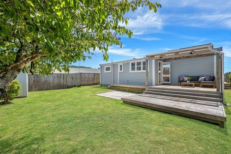 Photo of property in 9 Tarawera Road, Johnsonville, Wellington, 6037