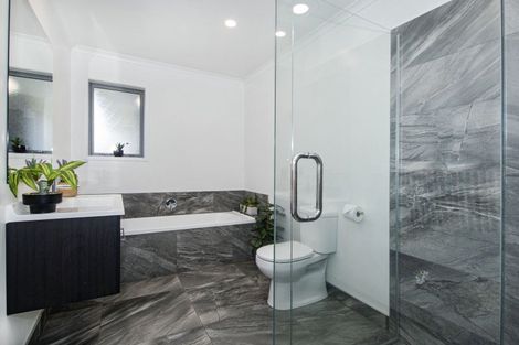 Photo of property in 17 Ohau Crescent, Tikipunga, Whangarei, 0112