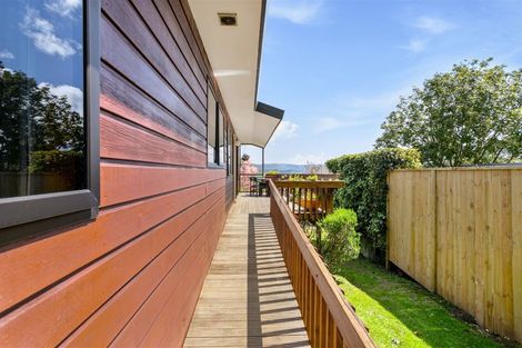 Photo of property in 4150a Great North Road, Glendene, Auckland, 0602