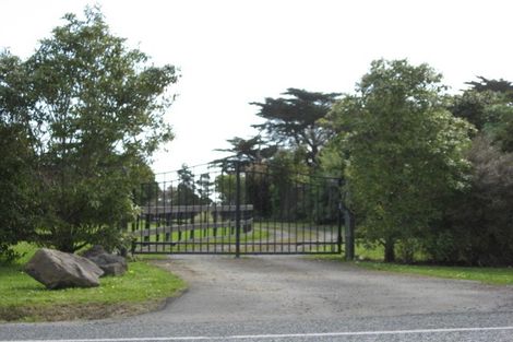 Photo of property in 106-108 Fred Taylor Drive, Westgate, Auckland, 0814