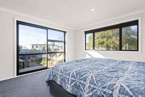 Photo of property in 38 Milton Street, Roslyn, Palmerston North, 4414