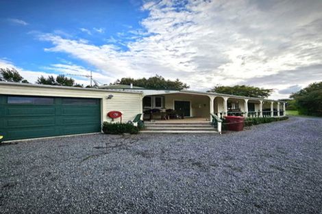 Photo of property in 220 Woodside Road, Woodside, Greytown, 5794