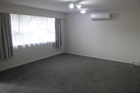 Photo of property in 1/36a Sunnynook Road, Sunnynook, Auckland, 0620