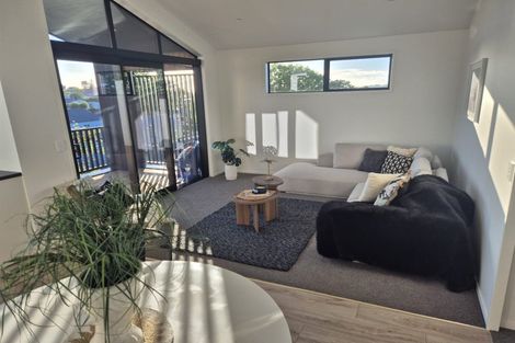 Photo of property in 4/3 Huia Avenue, Forest Lake, Hamilton, 3200