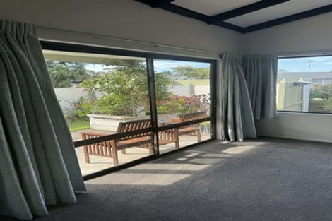 Photo of property in 19 Chums Road, Paraparaumu Beach, Paraparaumu, 5032
