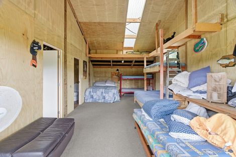 Photo of property in 30 Berghan Road, Coopers Beach, 0420