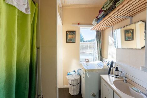 Photo of property in 121 Raumati Road, Raumati Beach, Paraparaumu, 5032