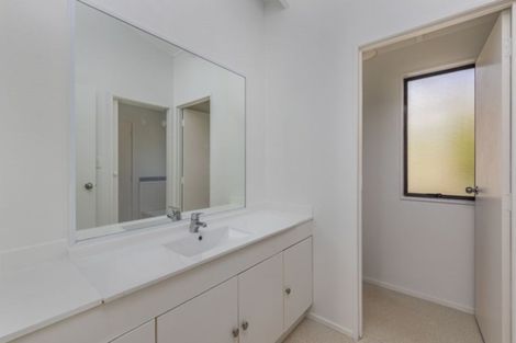 Photo of property in 57 Yorke Road, Haruru, 0204