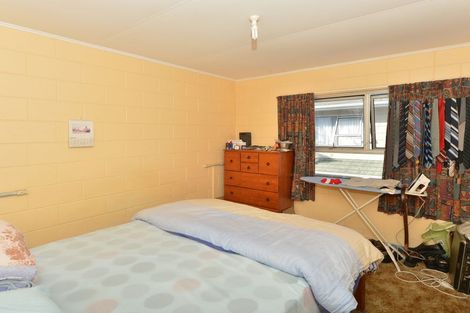 Photo of property in 2/5 Second Avenue, Avenues, Whangarei, 0110