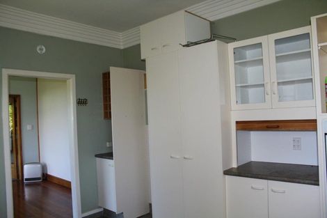 Photo of property in 4 Hillside Terrace, Saint Johns Hill, Whanganui, 4500