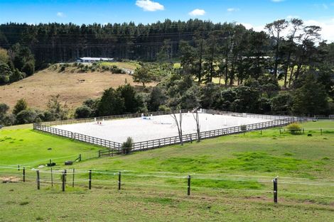 Photo of property in 58 Burns Lane, Kumeu, 0892