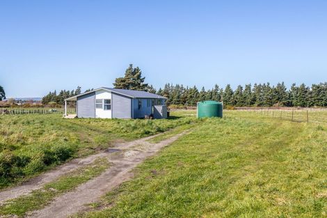 Photo of property in 59 Western Lake Road, Western Lake, Featherston, 5773