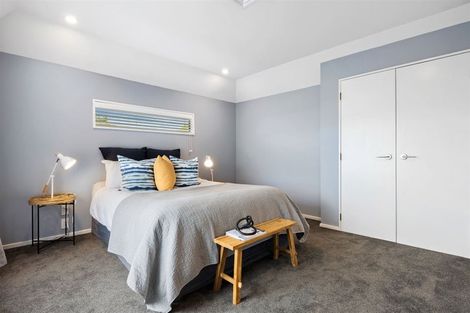 Photo of property in 2/18b Blighs Road, Strowan, Christchurch, 8052