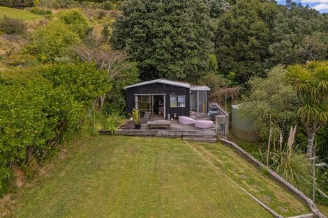 Photo of property in 5 Florence Place, Hahei, Whitianga, 3591