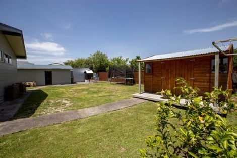 Photo of property in 9 Mahana Road, Ngatea, 3503