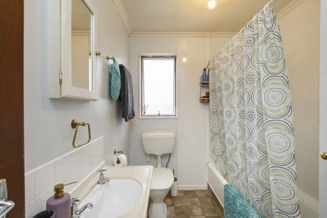 Photo of property in 20 Newton Place, Westbrook, Palmerston North, 4412