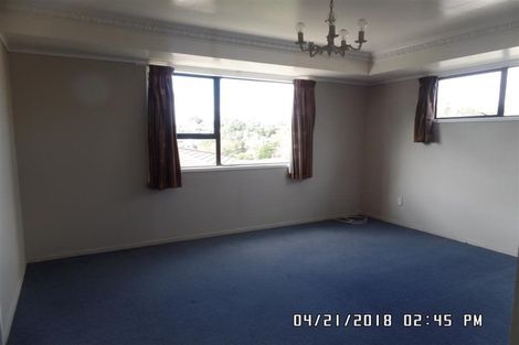 Photo of property in 12 Naviti Place, Browns Bay, Auckland, 0630