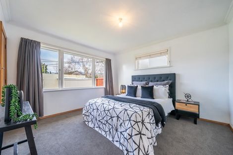 Photo of property in 35 Golders Road, Elderslea, Upper Hutt, 5018
