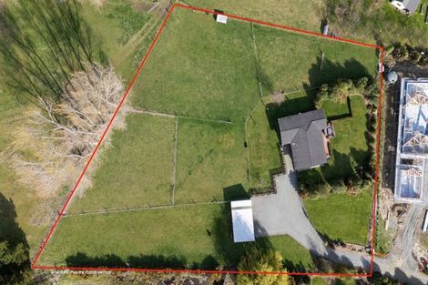 Photo of property in 16 Fergusson Street, Geraldine, 7930