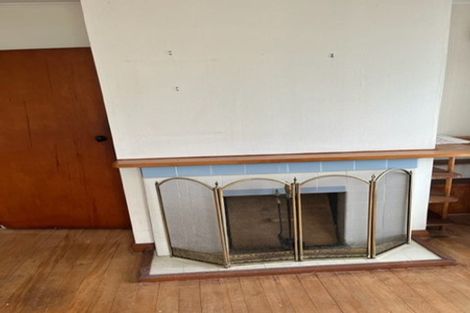 Photo of property in 97 Hillsborough Road, Hillsborough, Auckland, 1042