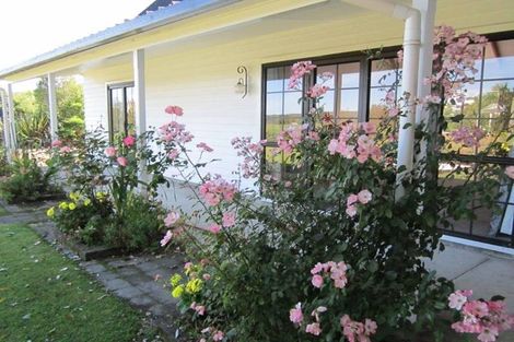 Photo of property in 61 Main Road, Harihari, 7884