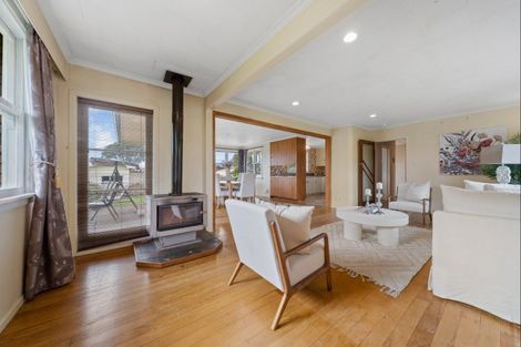 Photo of property in 46a Cumming Street, Okato, 4335