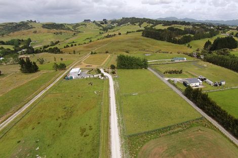 Photo of property in 72 Devich Road, Mangawhai, Wellsford, 0975