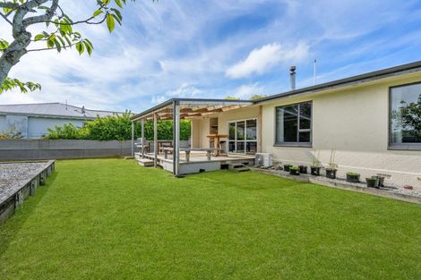 Photo of property in 64 Highfield Terrace, Newfield, Invercargill, 9812
